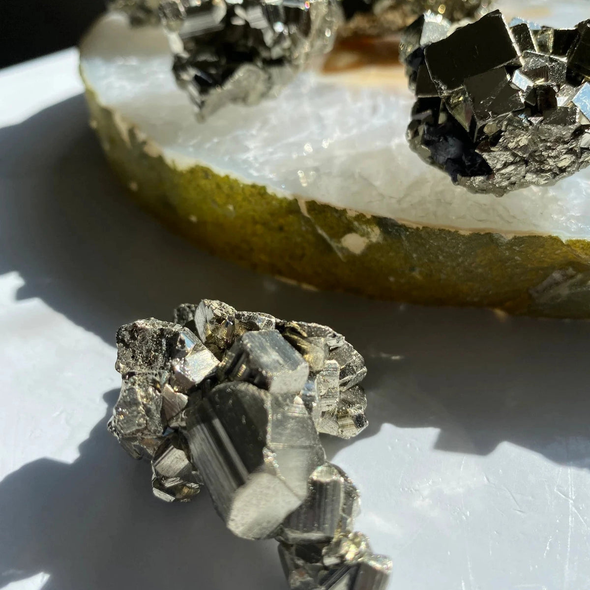 Pyrite Small Rough Pyrite / Rough – AURAGAMI LA