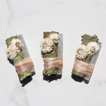 BLACK+JANE / Eucalyptus + White Selenite Smudge Stick - Desert